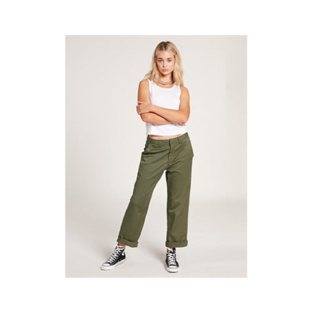 Volcom Women's Frochickie Boyfriend Chino Pants NWT 26x26 Army Green